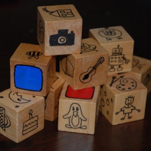 Story   cubes
